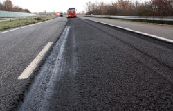 Samo-lečeći asfalt