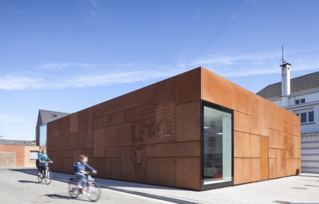 Nova zarđala fasada Gradske biblioteke u Brižu