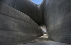 Spektakularni Trg dizajna Zahe Hadid otvoren u Seulu