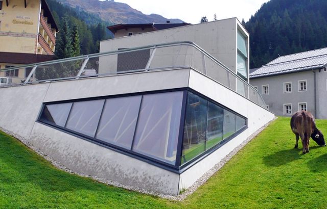 Seoski kulturni centar za zelenim krovom u Austriji