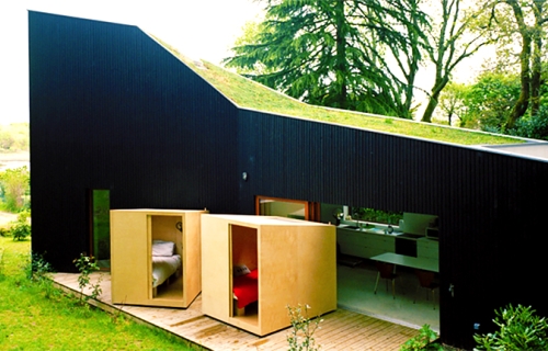 Transformišuća kuća u Francuskoj sa spavaćim sobama koje se mogu otkotrljati napolje