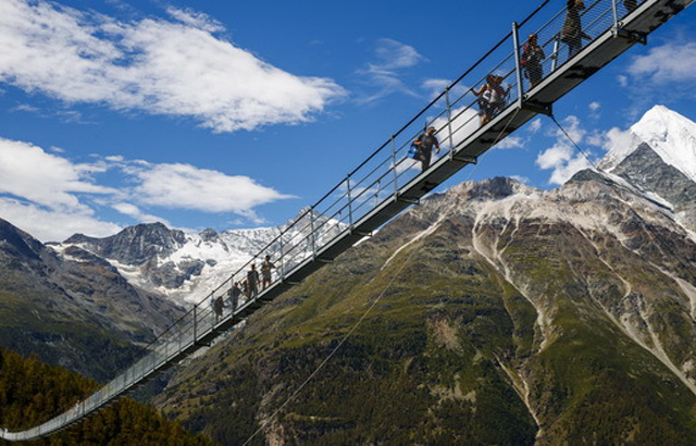 Otvoren najduži viseći most na svetu