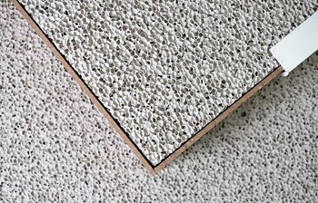 Nova generacija zvučnih barijera: Efikasna izolacija uz minimalnu debljinu